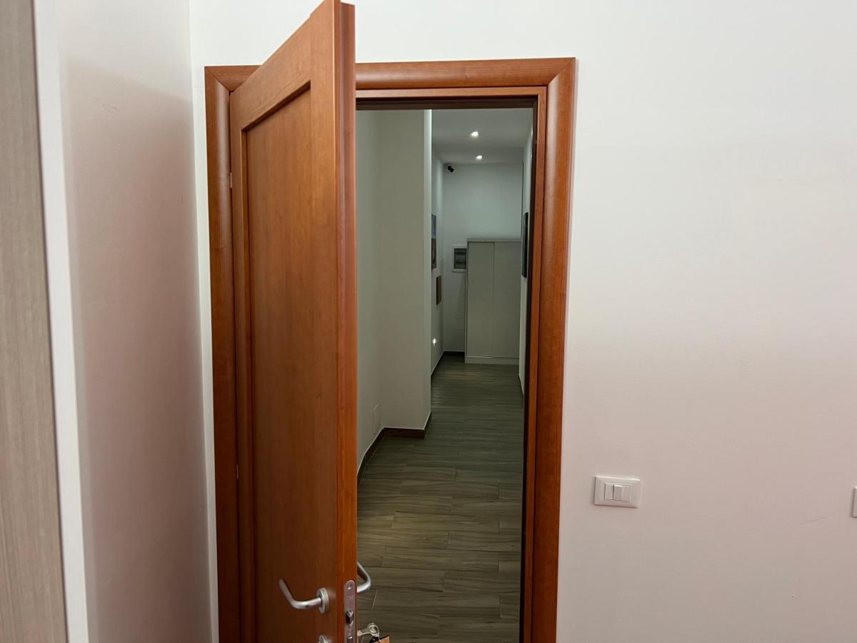 Appartamento Madame Cosenza Exterior foto